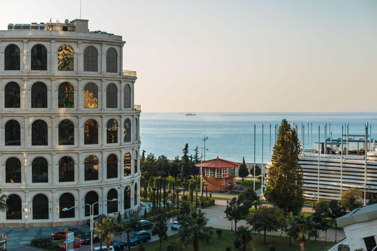 Apartment In Orbi Sea Tower For Rent Batumi Exteriör bild
